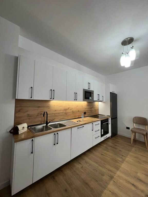ME QIRA APARTAMENT 2+1+2 (i pabanuar) - PASKUQAN , TIRANE