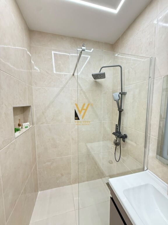 VENDESI APPARTAMENTO 1+1+BLK A DURRES 125.000 EURO