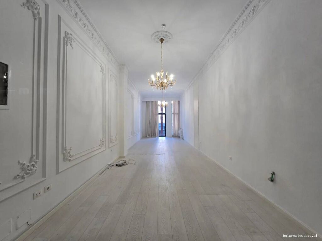 Office For Rent at Garden Building (ID BZ2883) Tirana