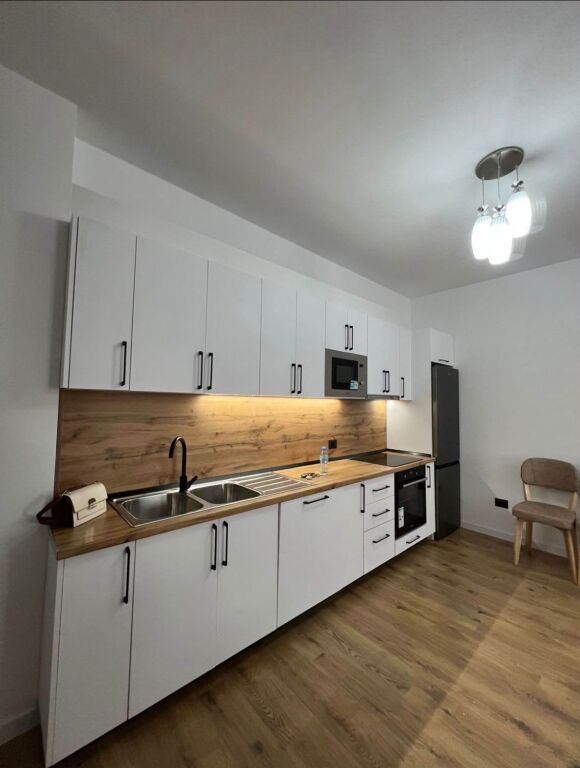 Affitto | Apartament 2 + 1 | Paskuqan | 550 €/mese