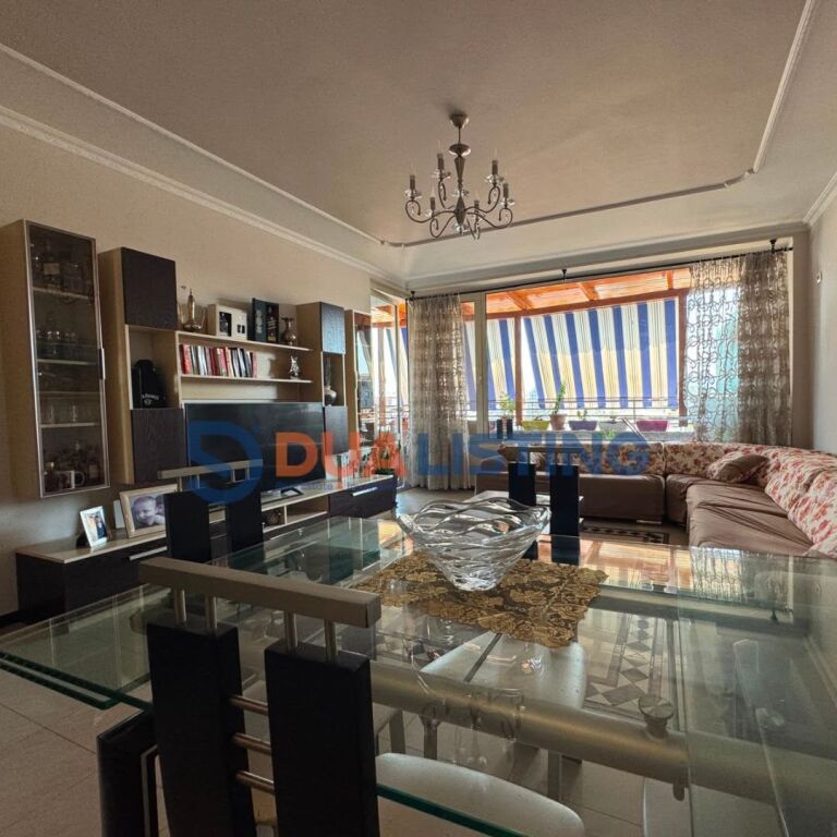 Apartment for sale Paris Commune