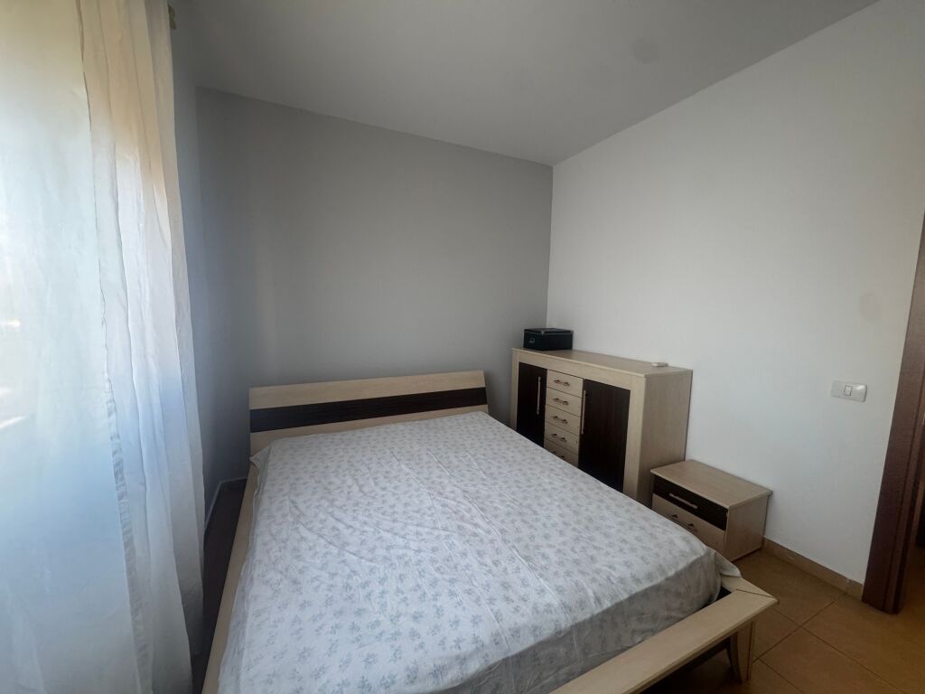 2+1 apartment for rent at Fusha e Aviacionit