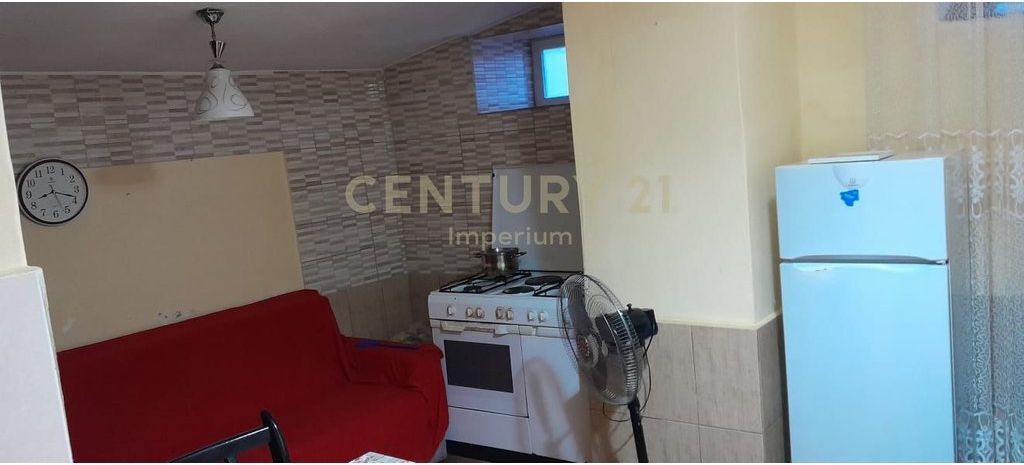 Shtëpi 2+1 Në Shitje në Elbasan Qender - 100,000.00€ | 71 m²