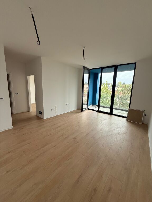 🏡 SHITET APARTAMENT 1+1 EKONOMIK – GOLDEN GATE, ALI DEMI!