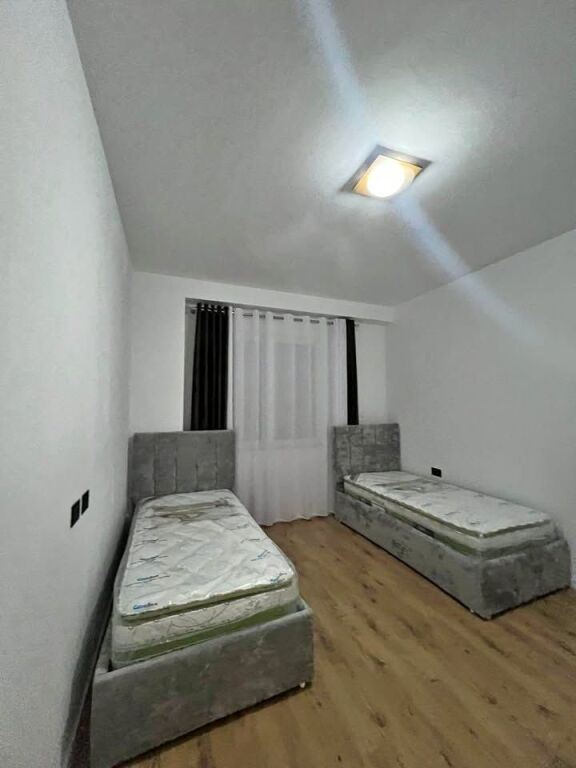 ME QIRA APARTAMENT 2+1+2 (i pabanuar) - PASKUQAN , TIRANE