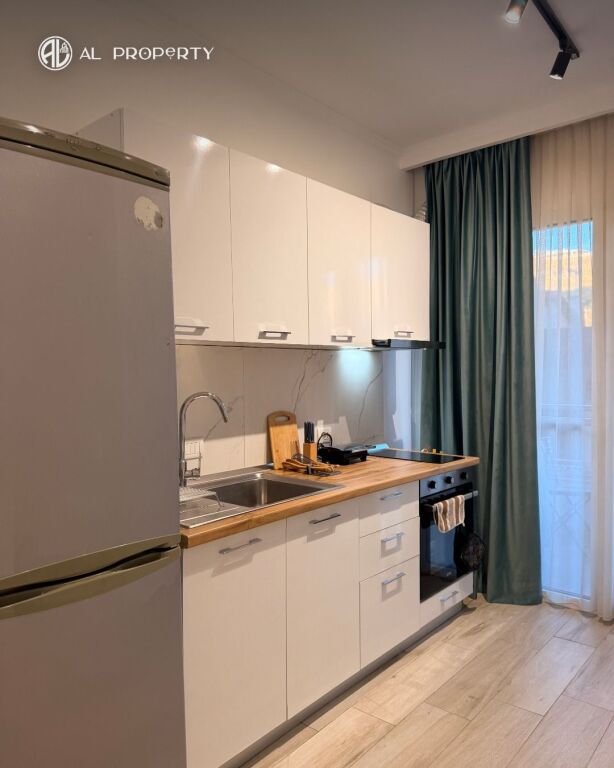 Apartament 1+1 vije e pare me detin tek Shkëmbi i Kavajës