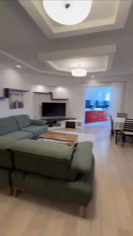 Komuna e Parisit, shitet apartament 2+1 ME HIPOTEKE.