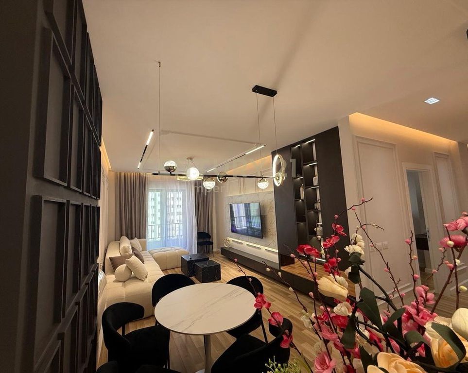 Appartamento 2+1+2+ posto auto incluso in affitto a Residenca Oasis!