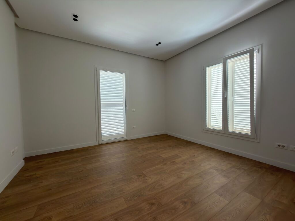 Villa for rent for business