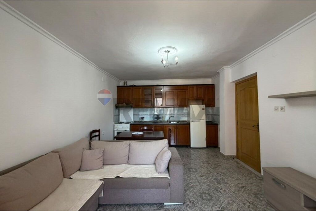 Apartament - Për Shitje - Rruga Jordan Misja, Tiranë(ID: 530601007-88)