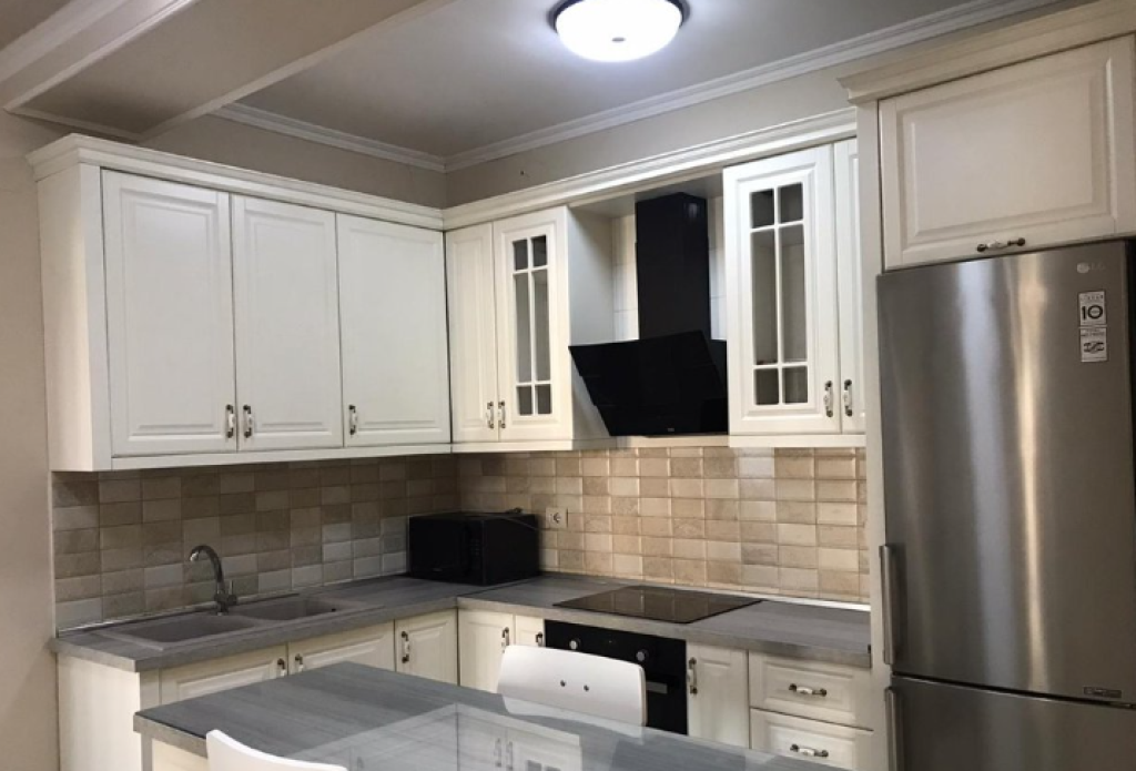 Appartamento 2+2 In Affitto a Zogu i Zi, Tirana - 700€ | 115 m²