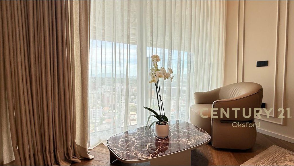 Shesim Apartament Luksoz 2+1 + Post Parkimi tek “Down Town Tirana”