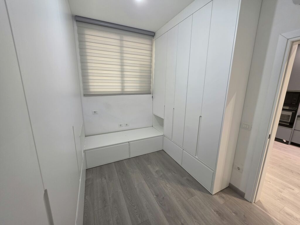 🏡 JEPET ME QIRA APARTAMENT 2+1 + DHOMË DOLLAPI + PARKIM 🏡  📍 Adresa: Don Bosko, pranë Vizion Plus