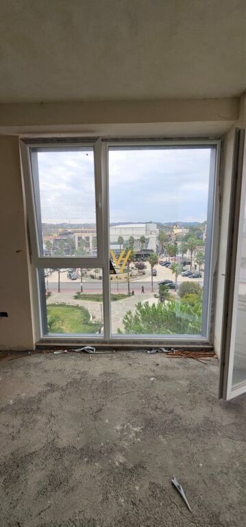 SHITET APARTAMENT 3+1+2+BLK NE KAVAJE 154.870 EURO