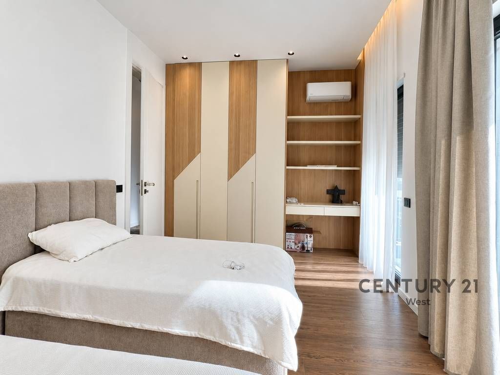 JEPET ME QIRA APARTAMENT 3+1+2 ME VERANDË &amp; GARAZH PRIVAT | "GREY STONE" RESIDENCE – LIQENI I THATË
