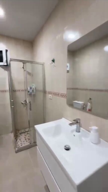 Komuna e Parisit, shitet apartament 2+1 ME HIPOTEKE.