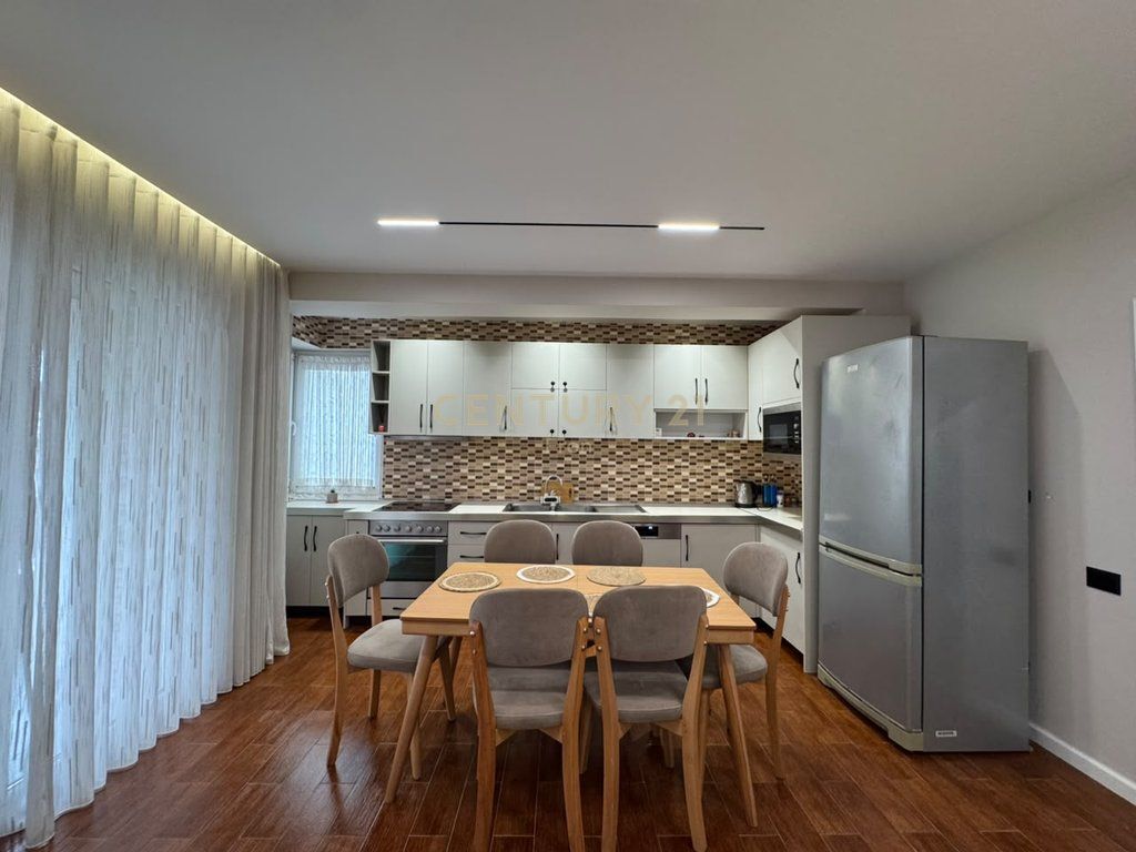ARBNB APARTMENTS FOR RENT NEAR XHEKO IMPERIAL IN BLOK!