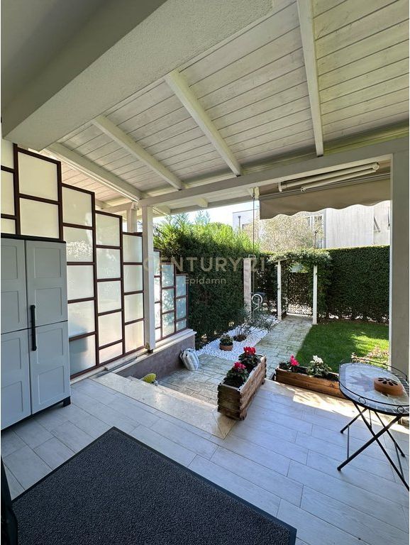 VILLA IN VENDITA – PERLA RESORT, GOLFO DI LALZ – 495.000 €