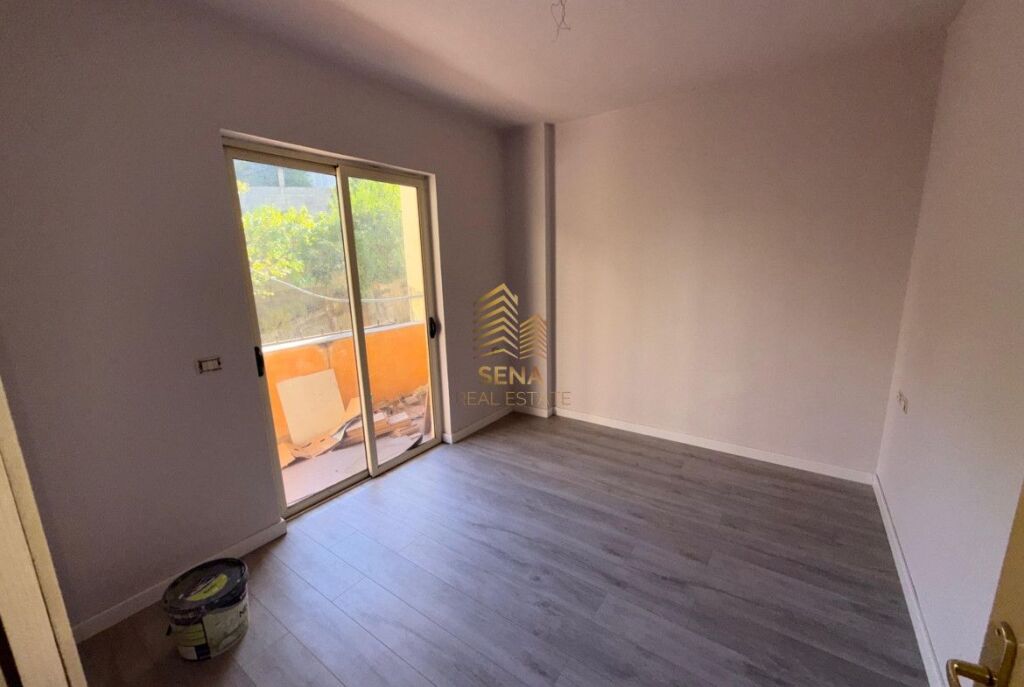 Qira, Ambient Biznesi, Fresk, 35,000 Lek/Muaj