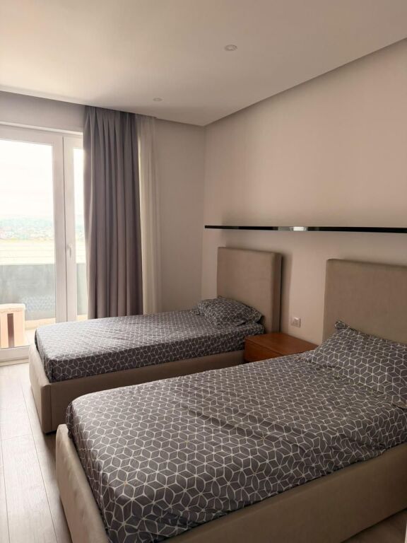 🏡 APARTAMENT 2+1 ME QIRA – UNIVERS CITY