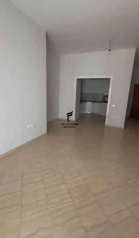 SHITET APARTAMENT 3+1+2 LIQENI I THATE 225.000 EURO FH-97718