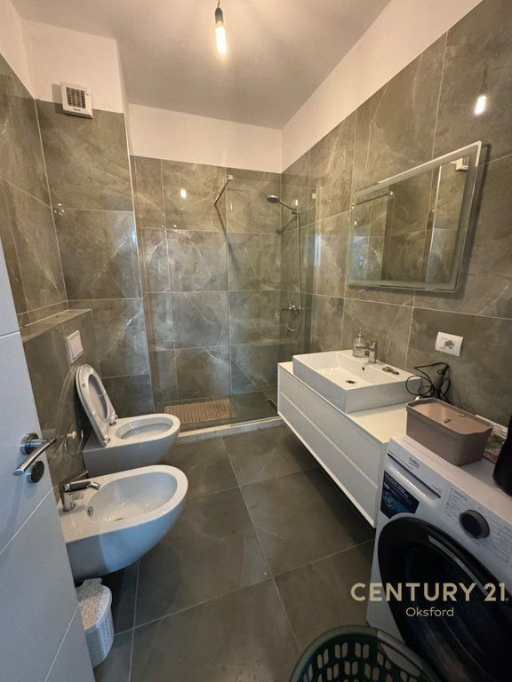 FOR RENT 2+1+2 APARTMENT OPPOSITE UET, ON “XHANFIZE KEKO” STREET!OKS151528