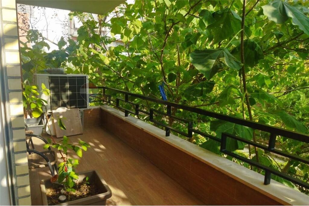 Apartment - For Rent - Botanical Garden