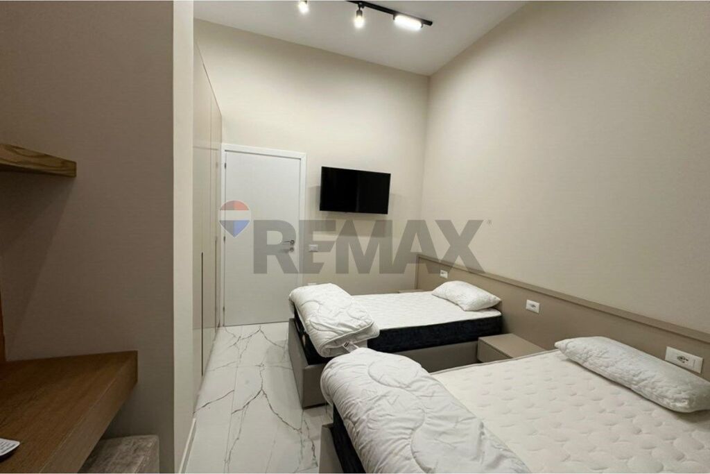 Apartament 2+1 me qera Qender
