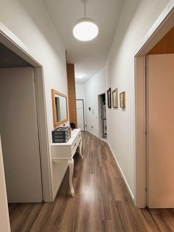 Shitet Apartament 2+1+2 Poste parkimi📌Pazari Ri