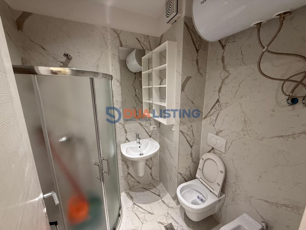 JEPET ME QIRA | Apartament 2+1+2 me Post Parkimi – Radisoni, Liqeni i Thatë 1,300 €