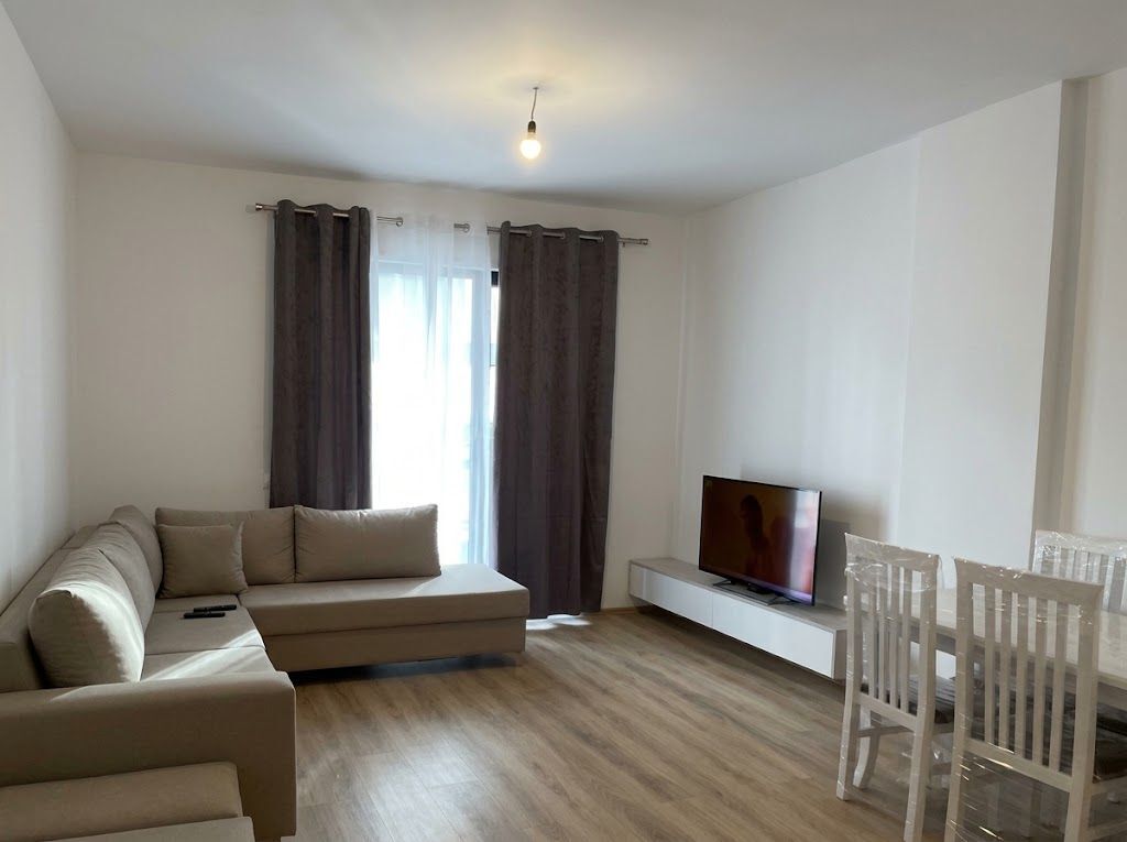 Appartamento 2+1+2 + Balcone in Affitto – Kinostudio (Palazzo Nuovo dell'Anno 2025) !