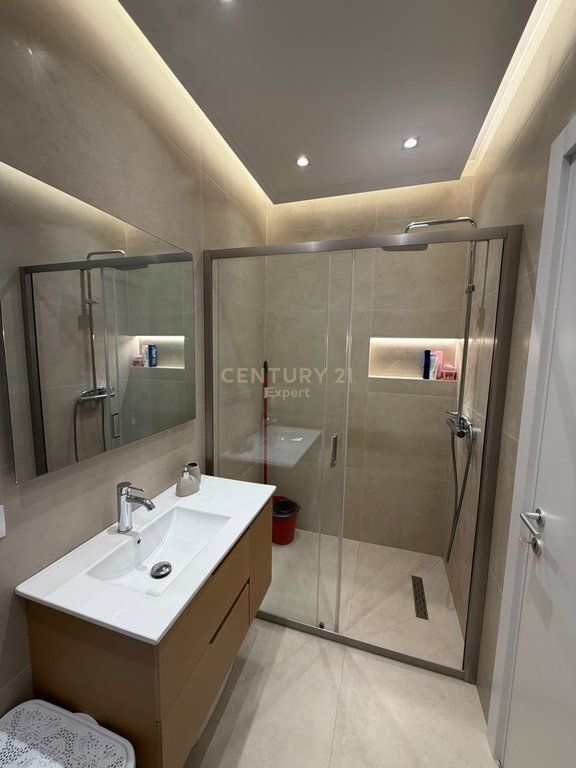 APPARTAMENTO 2+1 IN AFFITTO – RESIDENZA PARALEL LIVING, DON BOSKO, TIRANA