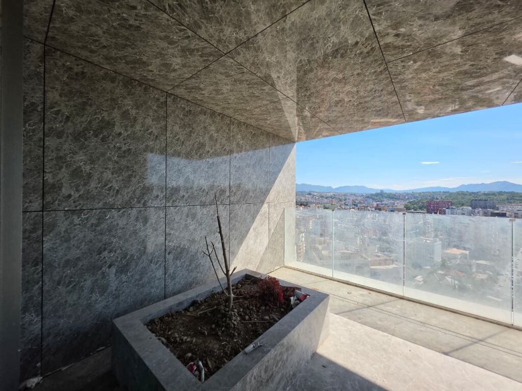 SHITET ▪️︎ APARTAMENT 1+1 DOWNTOWN ONE, TIRANA