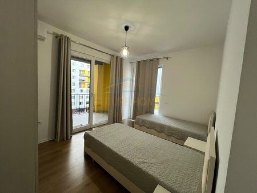In vendita, Appartamento 2+1+Posto Auto, Grand Gallery, Yzberisht, Tirana