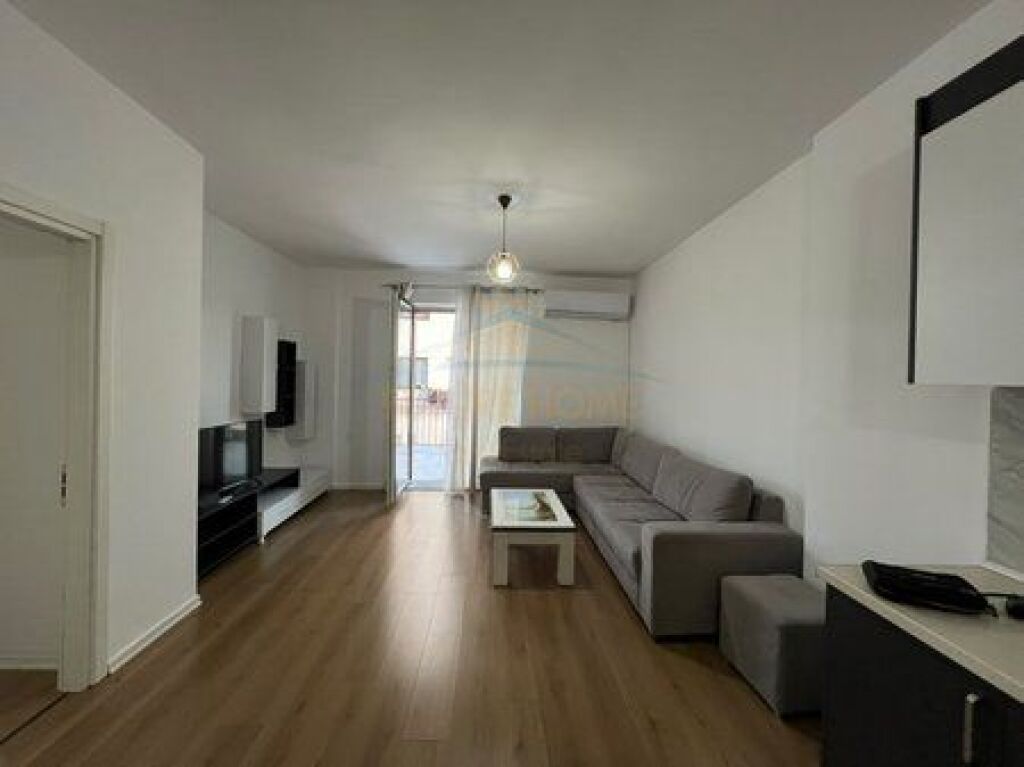 In vendita, Appartamento 2+1+Posto Auto, Grand Gallery, Yzberisht, Tirana