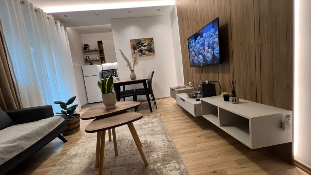 APARTAMENT 2+1 ME QIRA – Qender, TIRANË