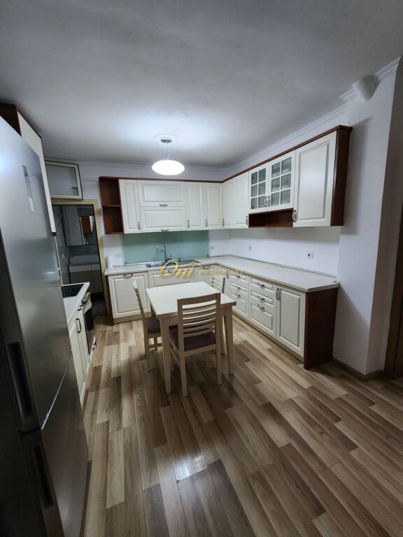 RRUGA E ELBASANIT APARTAMENT PER QERA 1+1