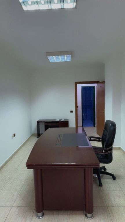 AMBIENT ZYRE ME QIRA – 21 DHJETORI*