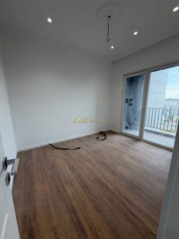 MISTO MAME OFFICE 54M2 FOR RENT