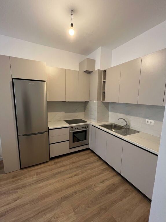 Appartamento 2+1+2 + Balcone in Affitto – Kinostudio (Palazzo Nuovo dell'Anno 2025) !