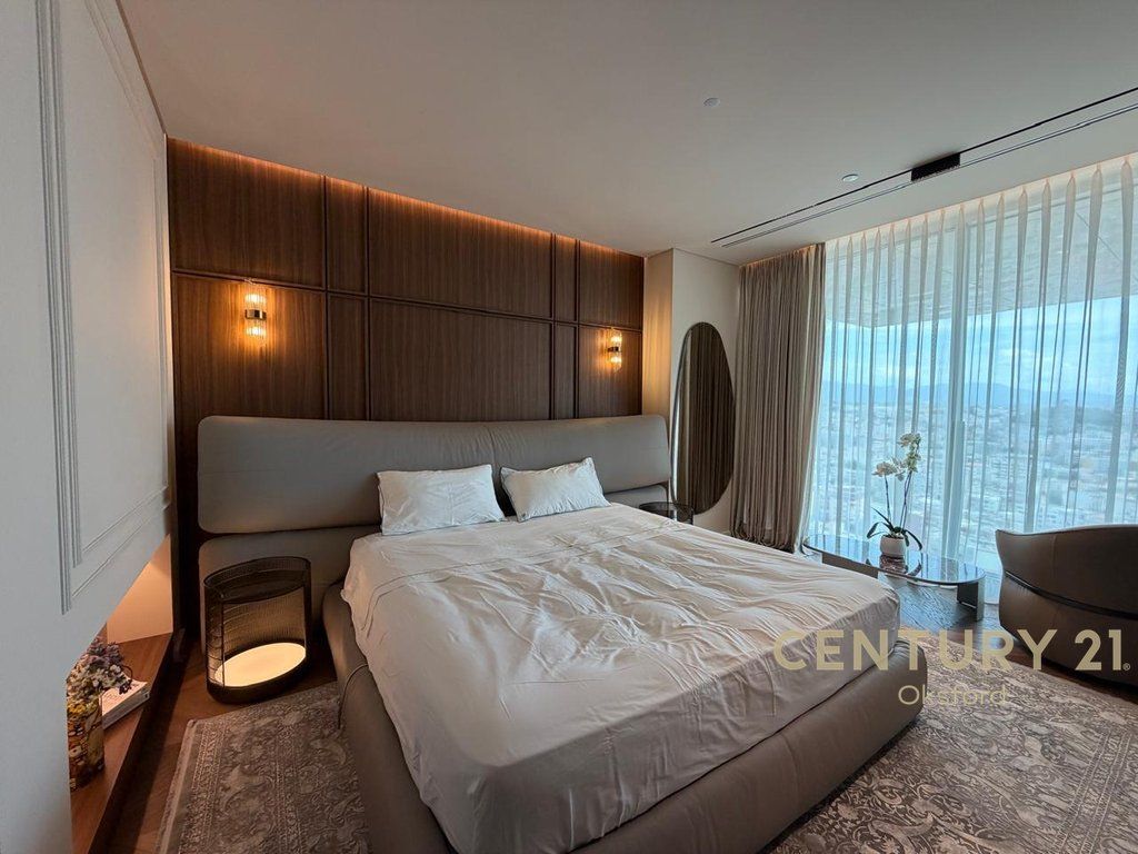 Shesim Apartament Luksoz 2+1 + Post Parkimi tek “Down Town Tirana”