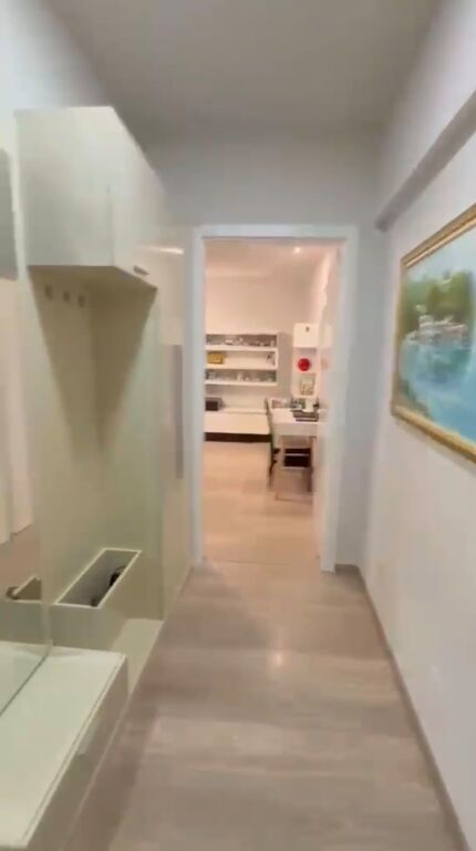 Komuna e Parisit, shitet apartament 2+1 ME HIPOTEKE.