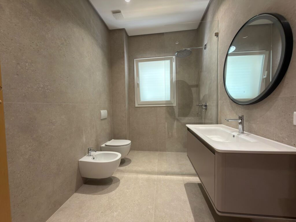 Villa for rent for business