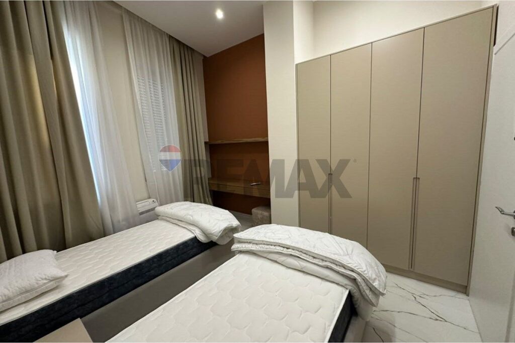 Apartament 2+1 me qera Qender