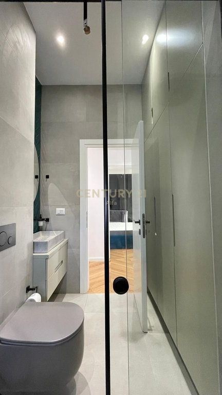 Appartamento 3+1 in affitto con veranda, posto auto incluso – arredamento nuovo, Giardino Botanico! 1.600 € /Mese