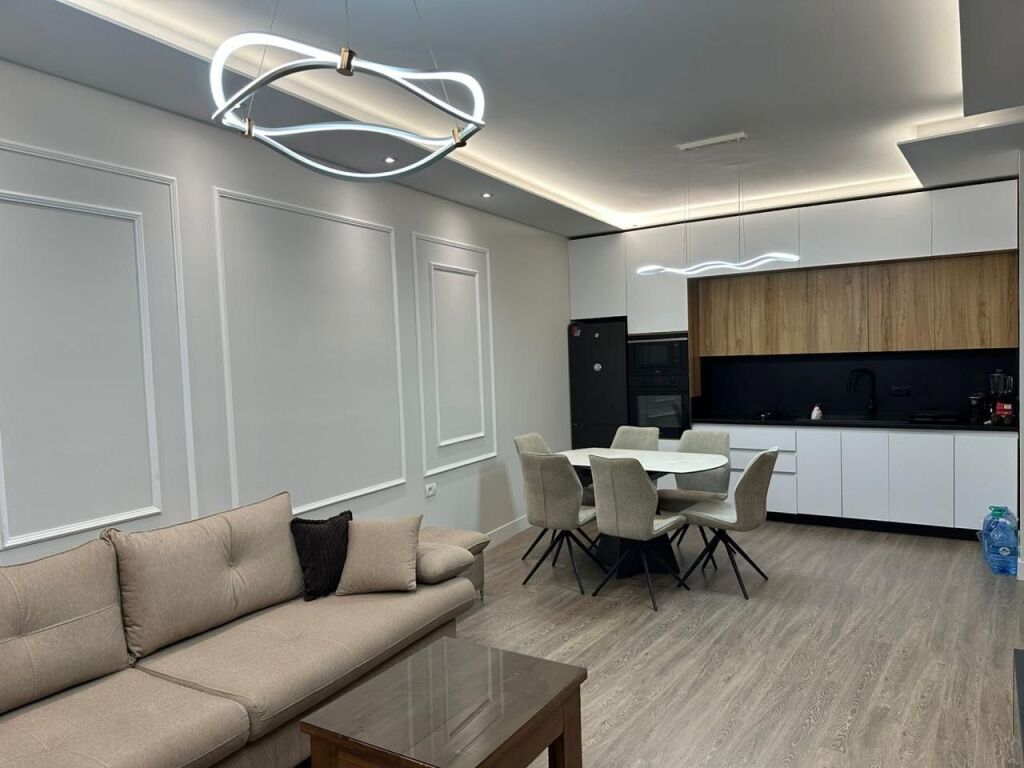 🏡 Apartament 2+1 me qira – Rose Garden Rezidencë  1000€