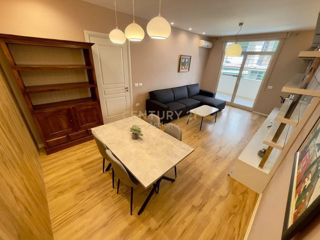 🏠 QIRA, APARTAMENT MODERN 1️⃣➕1️⃣ me 2️⃣ TUALETE, MINISTRIA JASHTME‼️