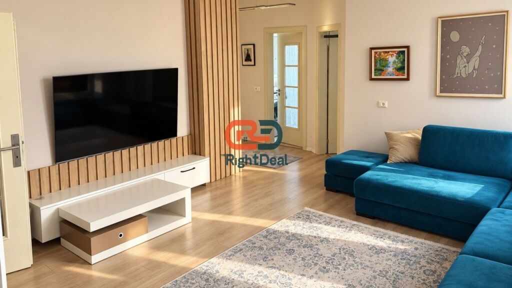 Ne Porcelan, Mbrapa UET, Shitet Apartament 2+1, Me Orientim Perfekt !