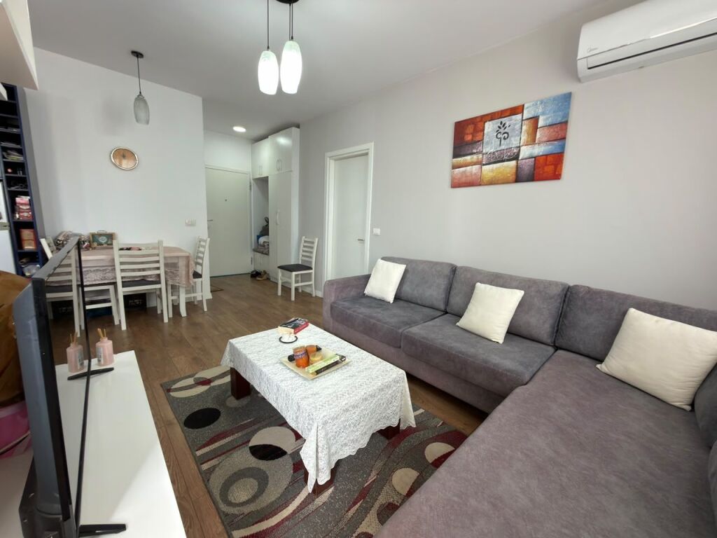 Apartament 1+1 Ne Shitje, Prane Shkolles Mihal Grameno