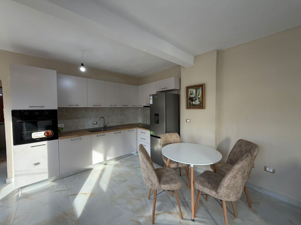 Jepet me qera 1+1 lagja e re